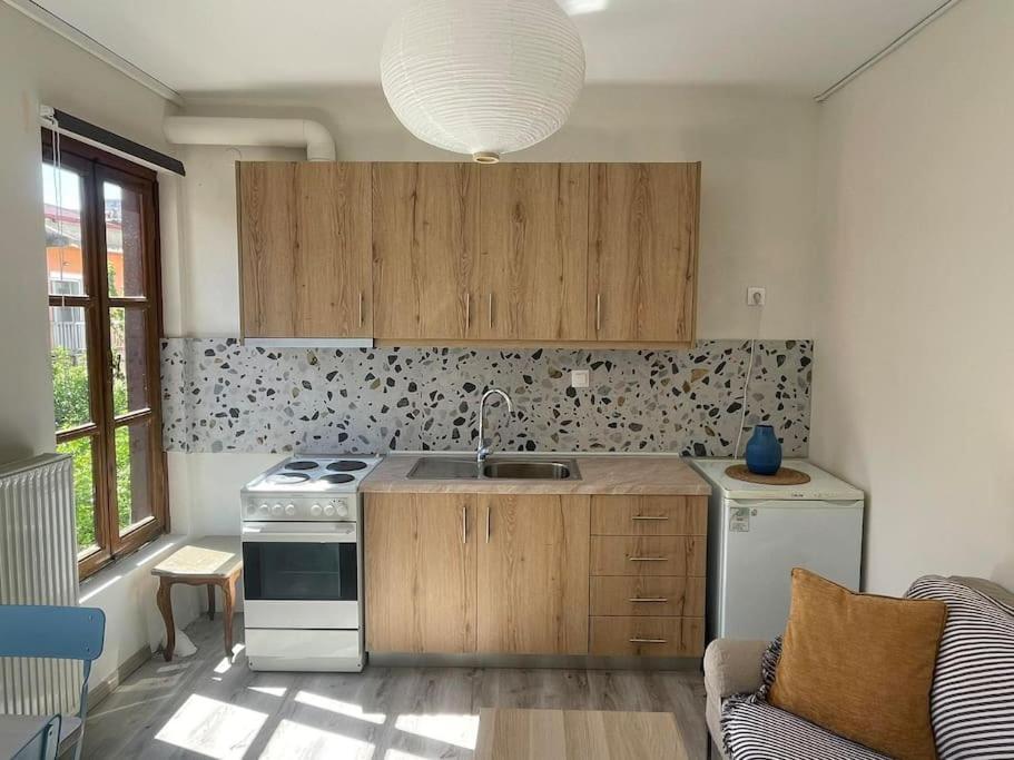 Apartamento Archontiko Theofilou #2 With Private Parking Space Tesalónica Exterior foto